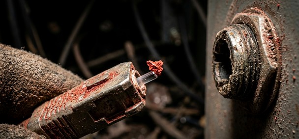 Fibre Systems | Expanded Beam Technology: Why Physical Contact is a Death Sentence in an Australian Mine